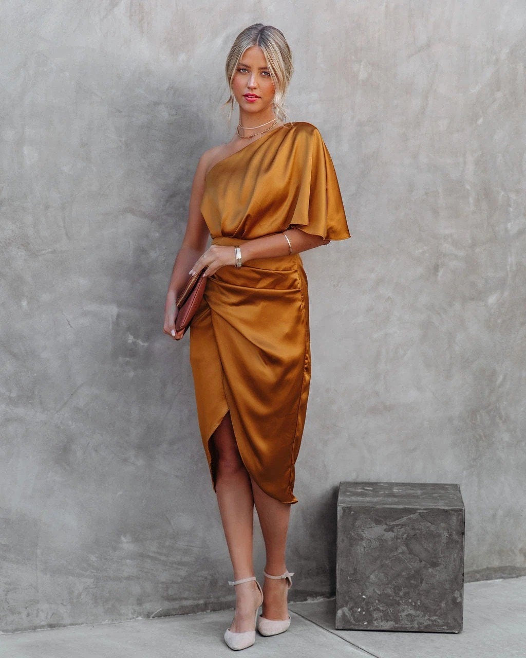 Luxtio - Chic Dress