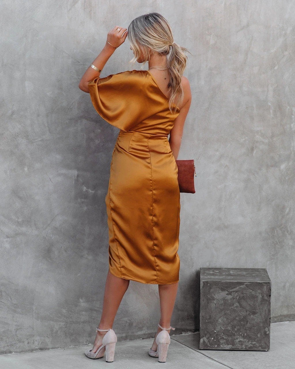 Luxtio - Chic Dress